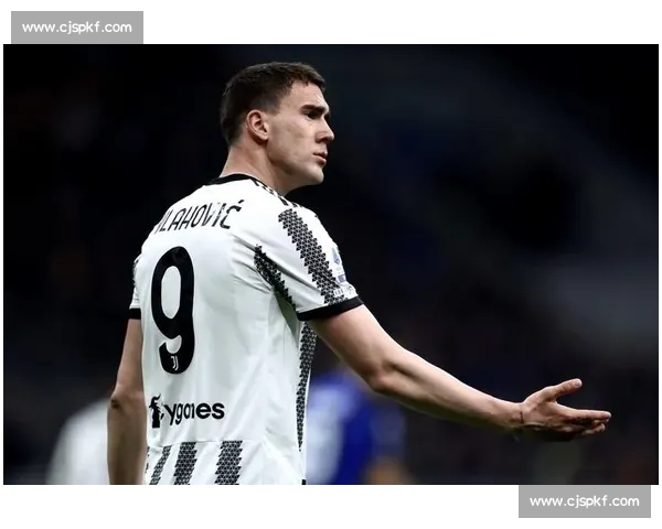 尤文锁定未来!伊尔迪兹续约至 2030 年,弗拉霍维奇或今夏低价离队 尤文锁定未来!伊尔迪兹续约至 2030 年,弗拉霍维奇或今夏低价离队