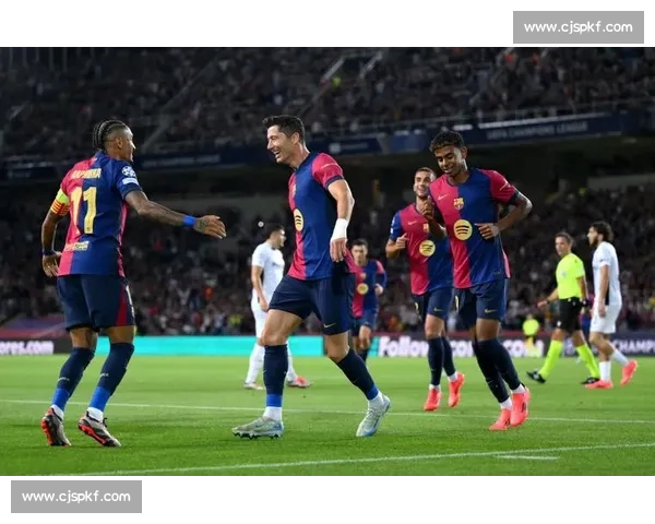 莱万复盘:中场失控需纠错,百球目标今年无望 莱万复盘:中场失控需纠错,百球目标今年无望