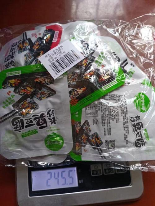每件10斤装,预包装食品小零食,工厂直发,资质齐全,食品质量保证,诚信